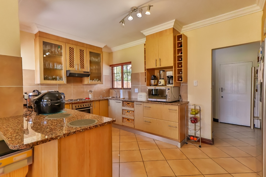 3 Bedroom Property for Sale in The Coves North West